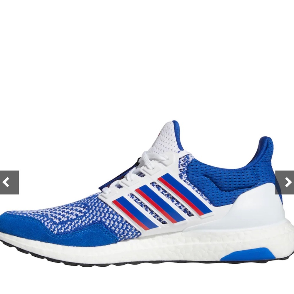 ⭐️KANSAS ADIDAS ULTRABOOSTS⭐️